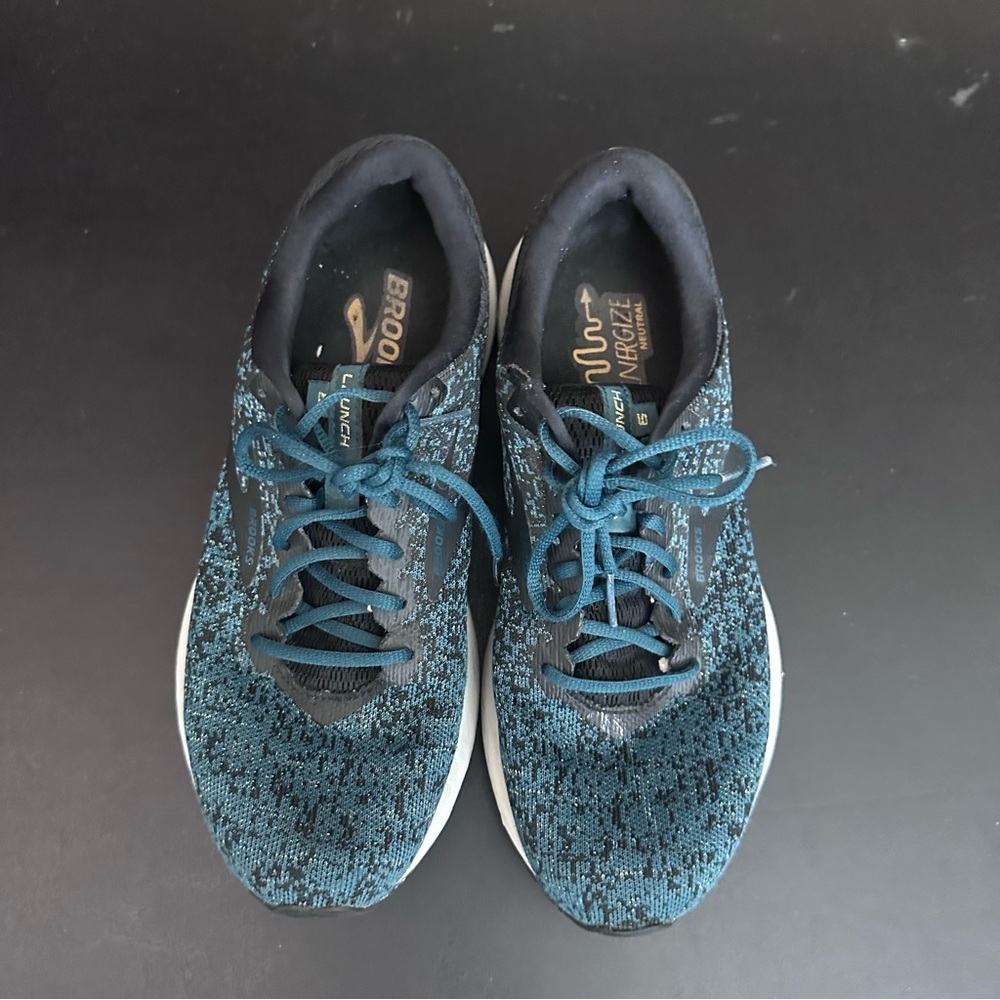 Brooks Launch 6 Women's Size 9 Running Shoes Green Black Athleisure Sneakers - Picture 6 of 11